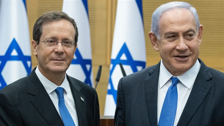 Herzog kündigt an, dass Netanjahu das Mandat zur Regierungsbildung erteilt wird
