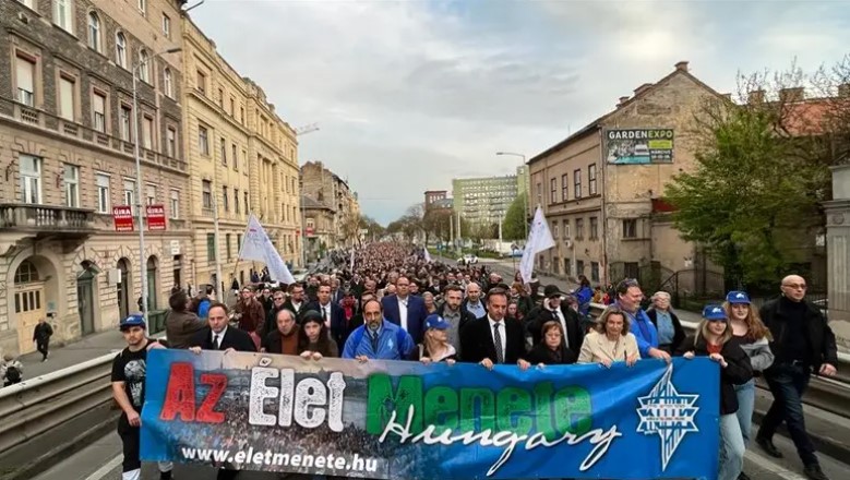 Der 19. Budapester Marsch der Lebenden: Gedenken an die Opfer des Holocaust und Kampf gegen Antisemitismus