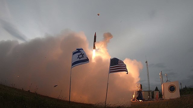 Deutschland plant Kauf von israelischem Raketenabwehrsystem Arrow 3 zur Abschreckung möglicher Bedrohungen aus Moskau