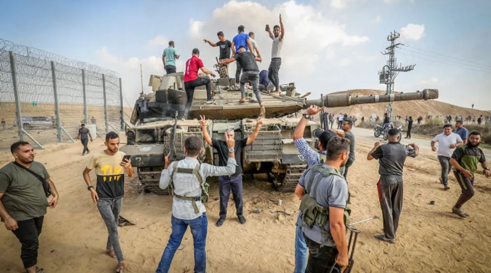 Medien im Kreuzfeuer: Israels Frontalangriff auf Presseintegrität nach Gaza-Berichten