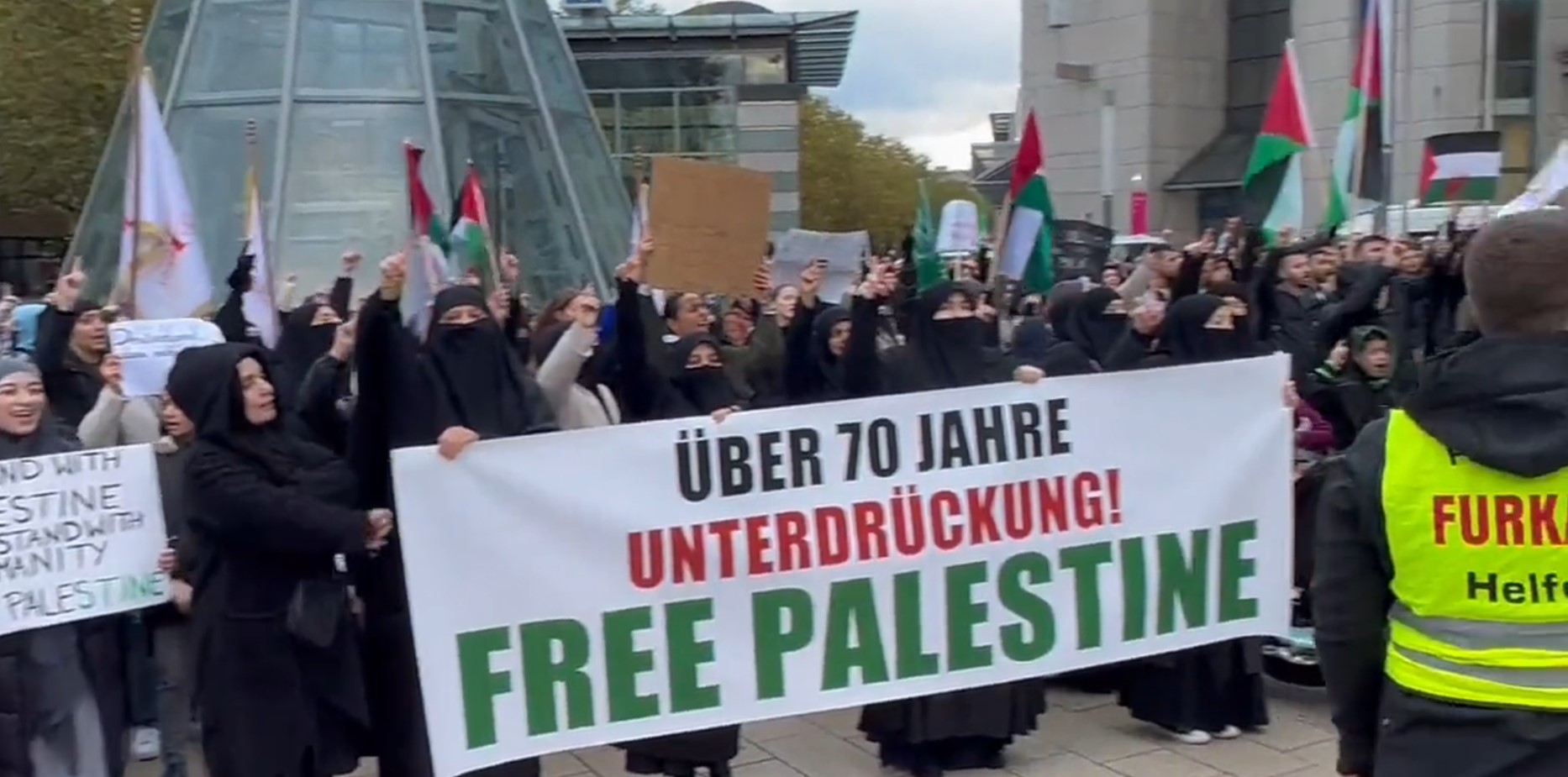 Islamistische Kundgebung in Hamburg: Die Furkan-Gemeinschaft und ihre radikalen Ziele