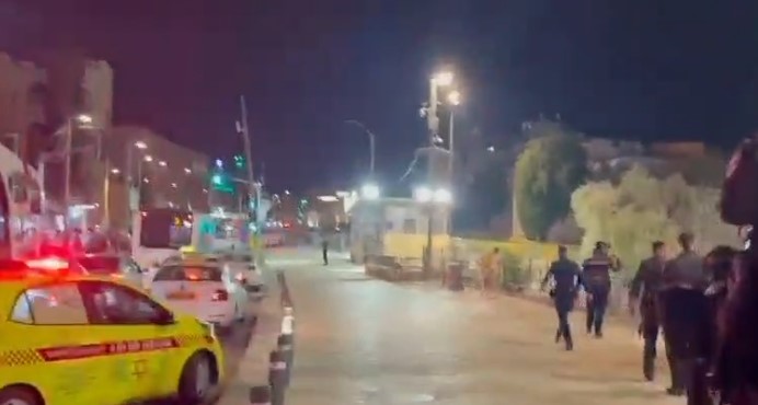 Messerangriff am Damaskustor in Jerusalem: Grenzpolizist verletzt, Angreifer neutralisiert