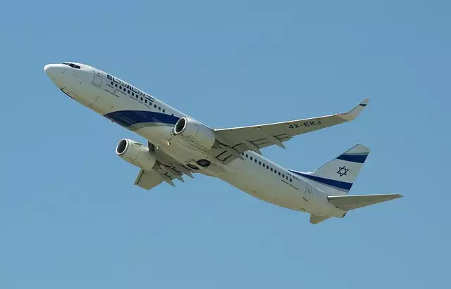 Nach Angriffen auf Israelis in Amsterdam: El Al startet kostenlose Rettungsflüge nach Israel