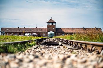 ICC-Haftbefehl: Polens Präsident sichert Netanyahu Schutz bei Auschwitz-Gedenkfeier zu